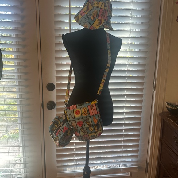 Handmade Bucket hat, crossbody handbag, pouch circle mini bag - Picture 7 of 7